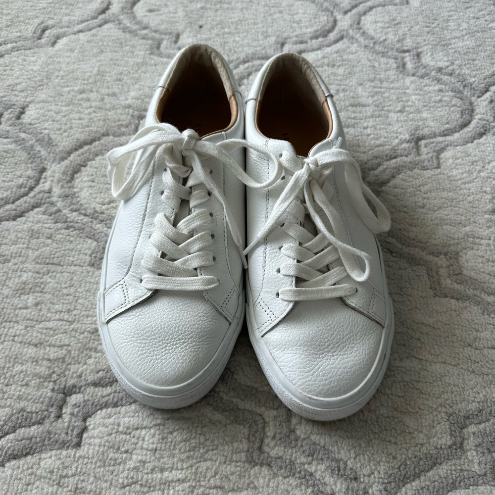 LUCKY BRAND WHITE LEATHER SNEAKERS SIZE 8